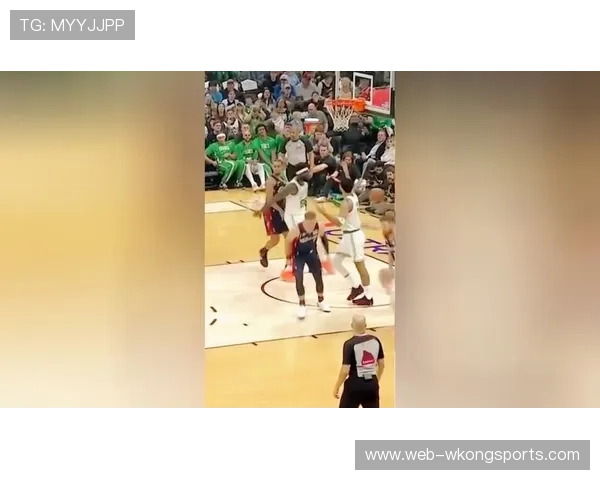 塔图姆挡拆单打拉开空间力压詹姆斯