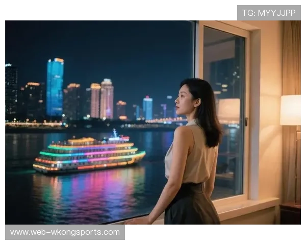 李梦训练完直接拎爱马仕去夜店，这姐的日常比偶像剧还敢拍