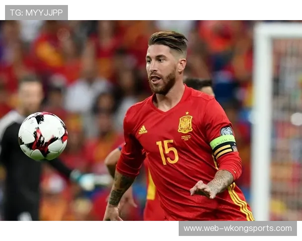 皮克与拉莫斯在防守体系下展现位置偏移与多点参与变化